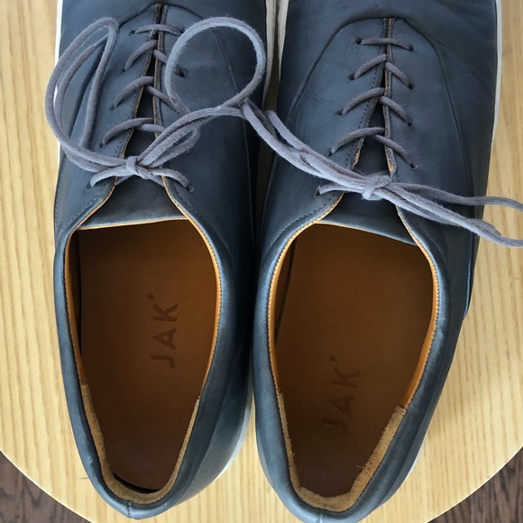 Jak’ gray leather sneakers size 11.5 - Picture 5 of 7